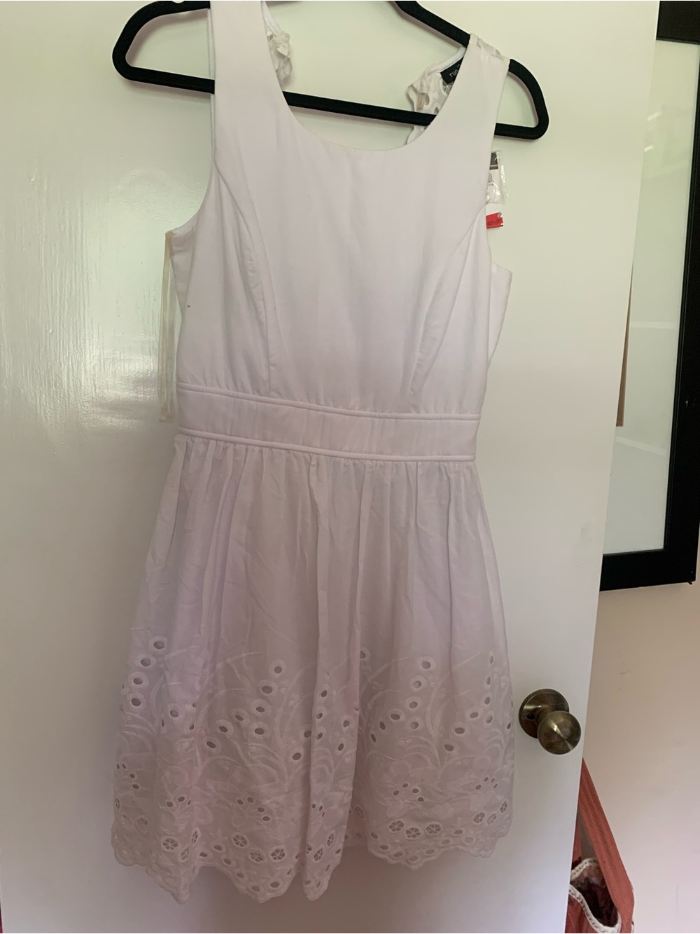 rue21 White Sleeveless Eyelet Back Dress